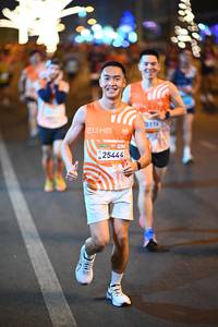 BIB: 211, 25444
                            <button type="button" onclick="openModal(23186932)" class="btn btn-primary btn-sm float-right btn-popup" data-toggle="modal" data-target=".modal-high-quality">
                        <i class="fas fa-shopping-cart"></i> Add to Cart
                    </button>
                                            <button type="button" onclick="isThisMe(23186932, true)" class="btn btn-success btn-sm float-right btn-popup btn-isme hidden" data-toggle="tooltip" data-placement="bottom" title="นี่คือรูปของคุณใช่ไหม คลิกที่นี่เพื่อเอาเข้าอัลบั้ม">
                        <i class="fas fa-plus"></i> Add to album
                    </button>
                    <button type="button" onclick="isThisMe(23186932, false)" class="btn btn-warning btn-sm float-right btn-popup btn-isnotme hidden">
                        <i class="fas fa-ban"></i> Remove from album
                    </button>
